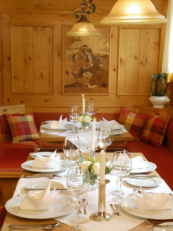Landgasthof Und Hotel Weisser Lowe Eckental Luaran gambar