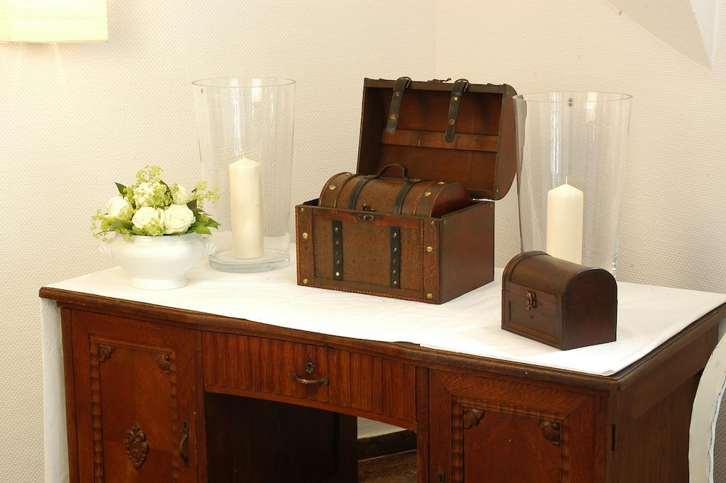 Landgasthof Und Hotel Weisser Lowe Eckental Luaran gambar