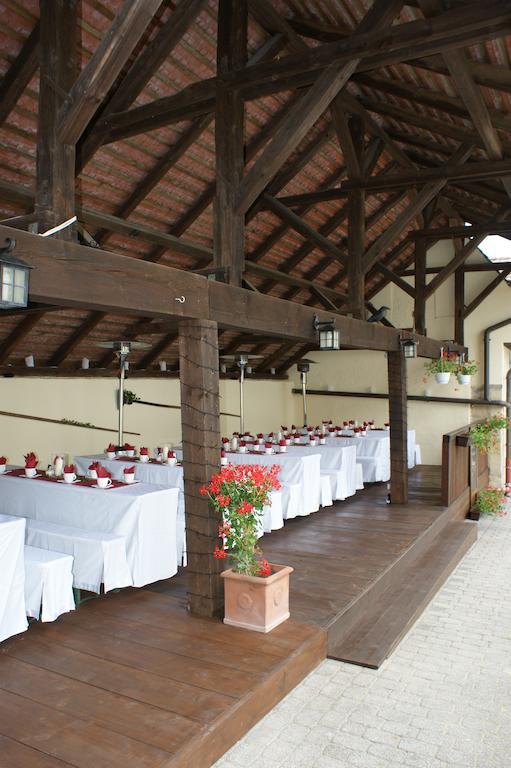 Landgasthof Und Hotel Weisser Lowe Eckental Luaran gambar
